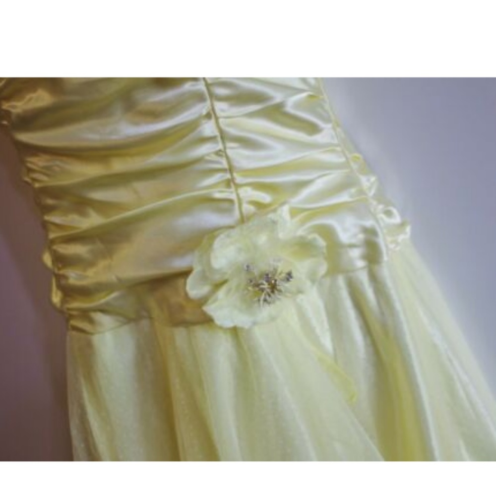 Women's Formal Ball Gown Dress Size 11 12 Yellow - Picture 5 of 6